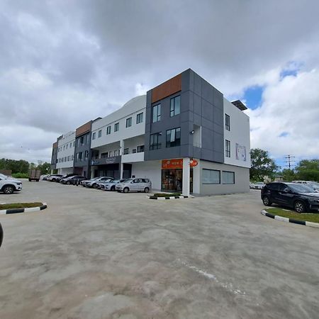 Qing Yun Rest House Koprijaya, Brunei Darussalam バンダル スリ ブガワン エクステリア 写真