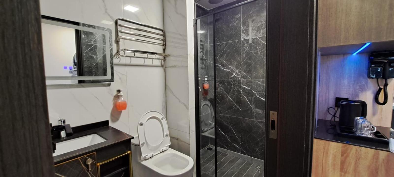 Qing Yun Rest House Koprijaya, Brunei Darussalam バンダル スリ ブガワン エクステリア 写真